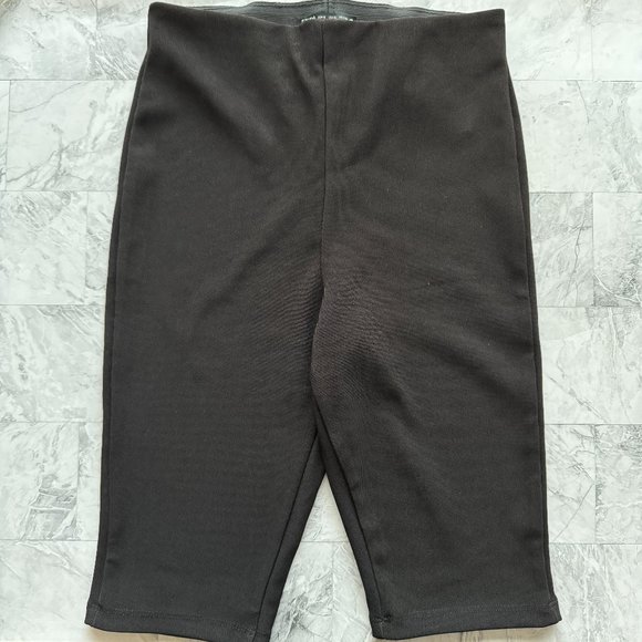 Zara Short Ribbed Leggings - Picture 1 of 6